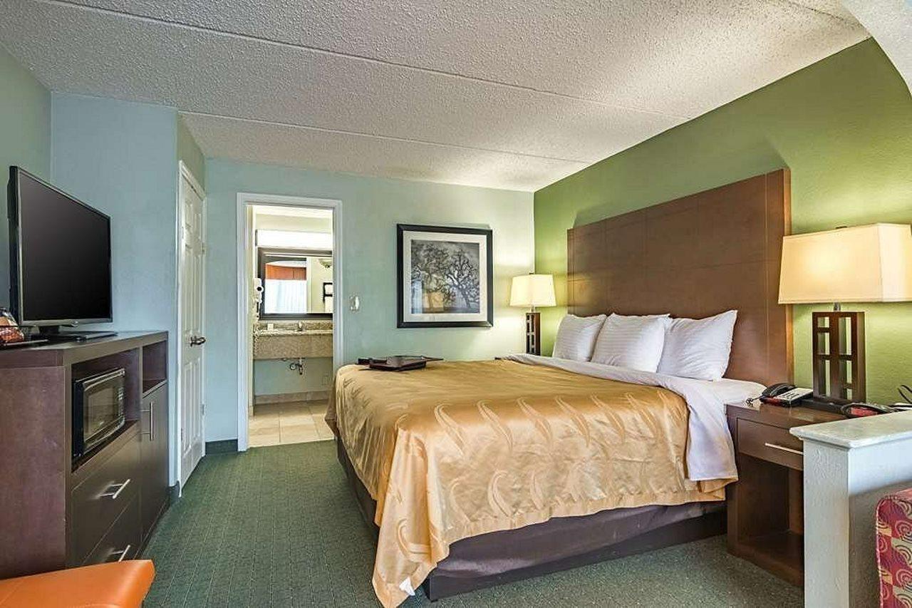 Quality Inn Columbus Near Fort Benning Exterior photo