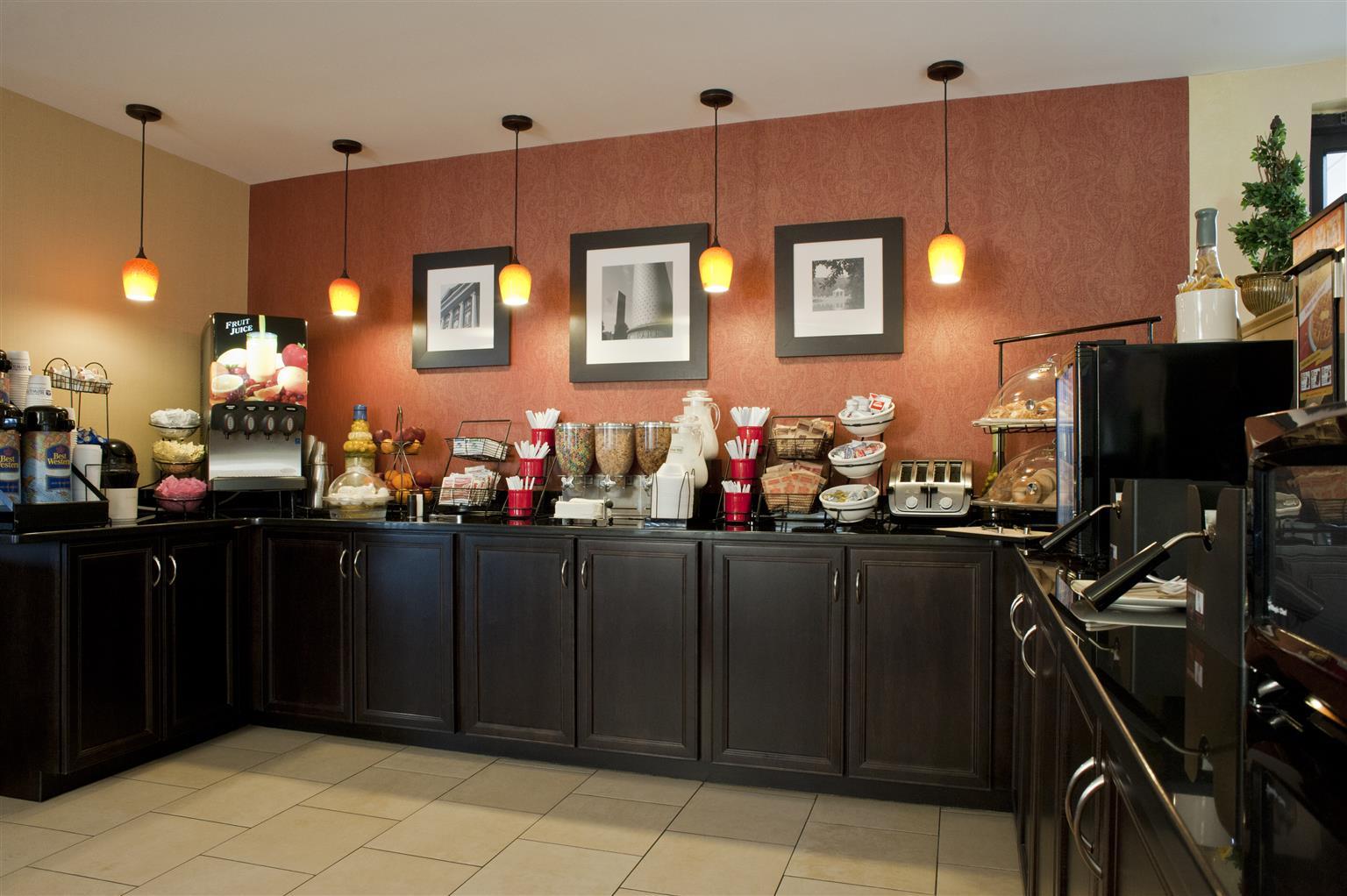 Quality Inn Columbus Near Fort Benning Restaurant photo