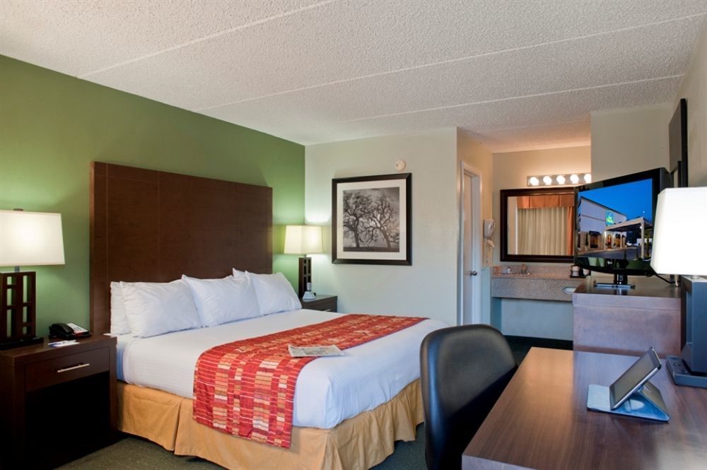 Quality Inn Columbus Near Fort Benning Exterior photo