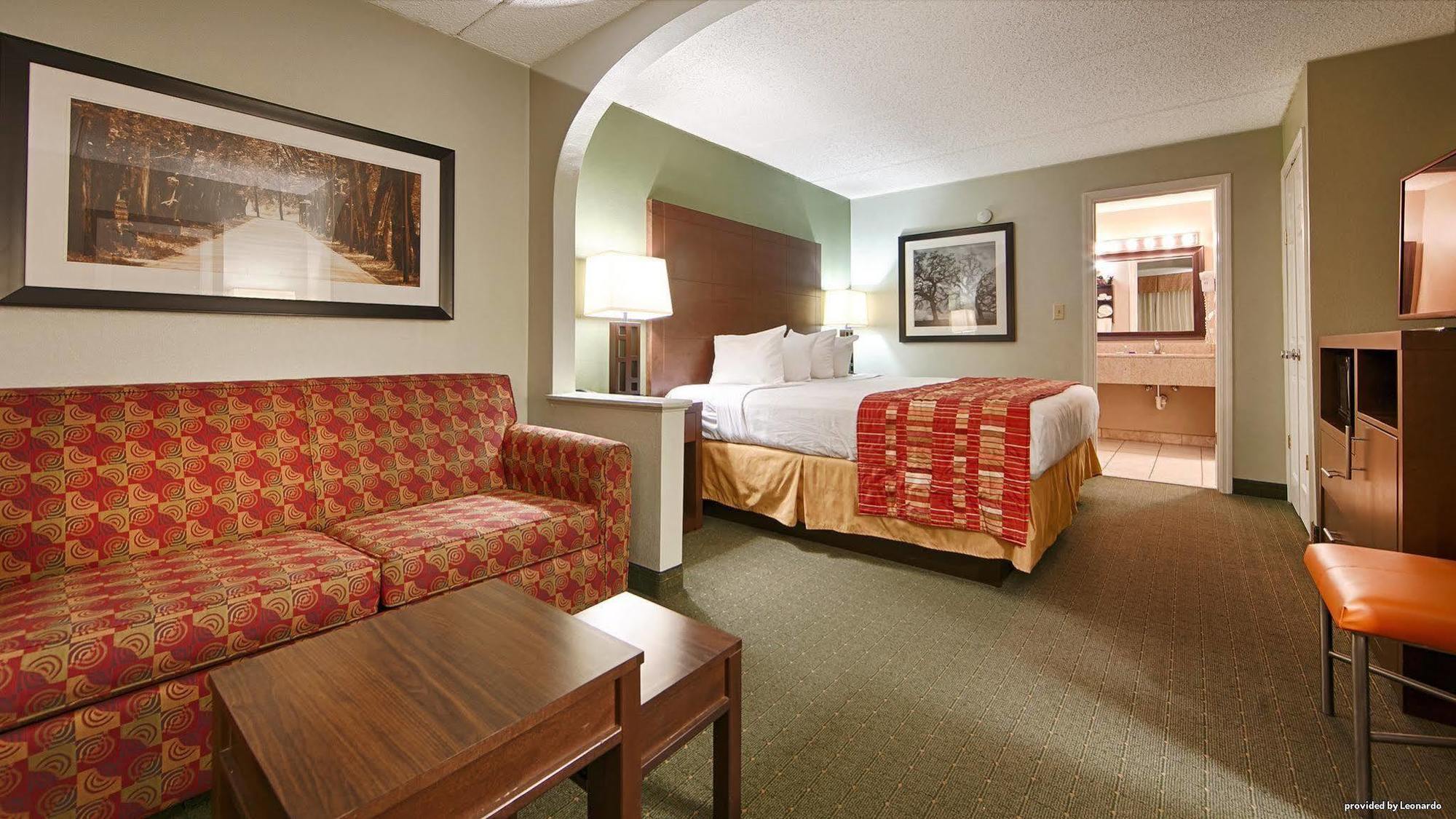 Quality Inn Columbus Near Fort Benning Exterior photo