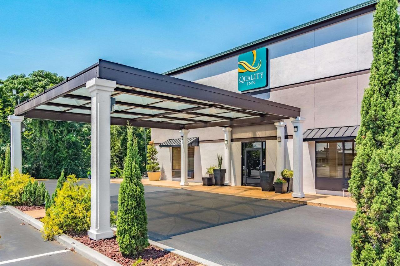 Quality Inn Columbus Near Fort Benning Exterior photo