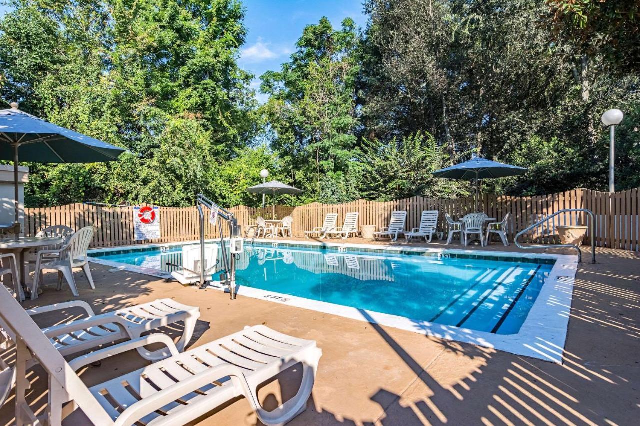 Quality Inn Columbus Near Fort Benning Exterior photo